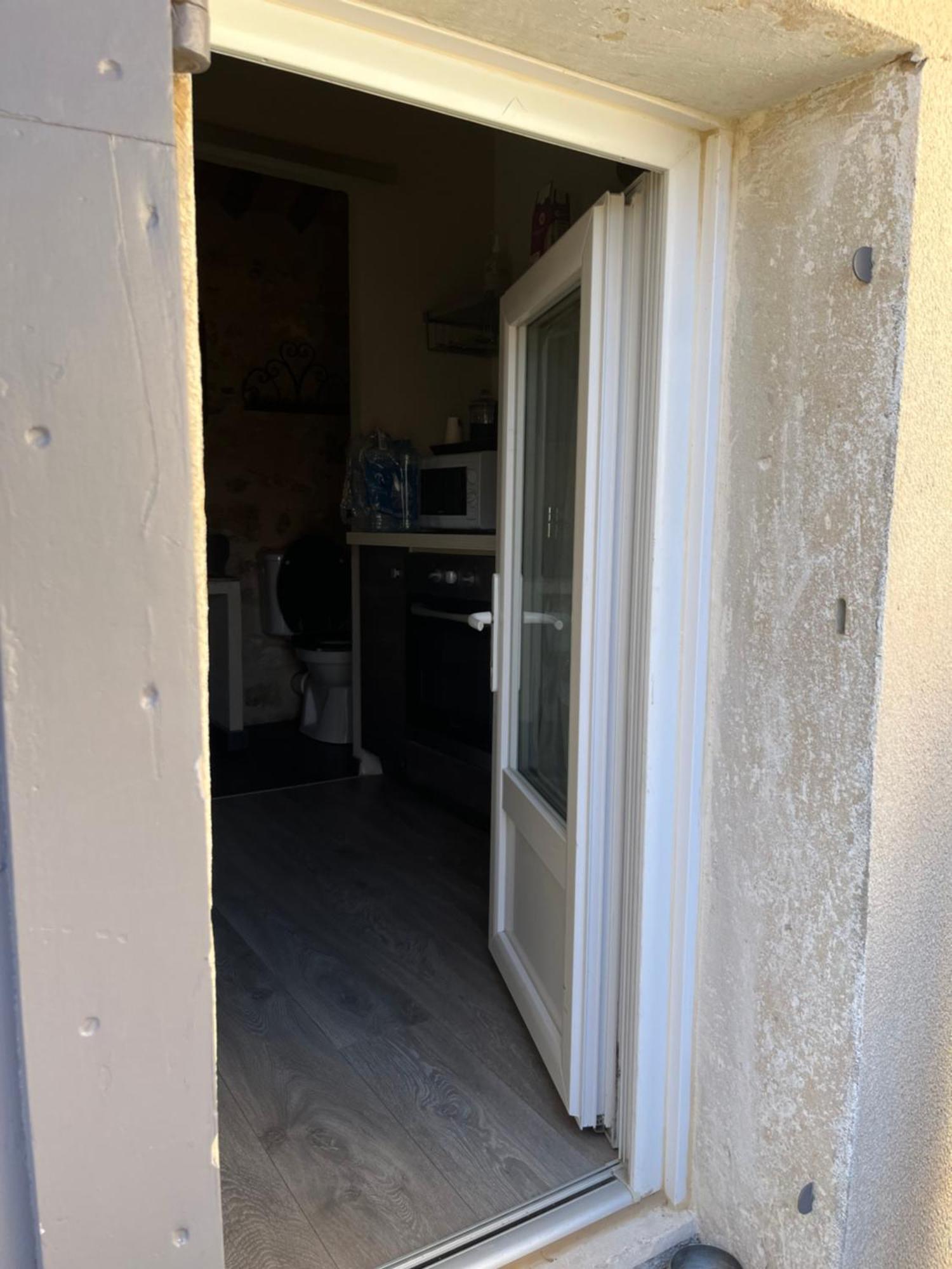 Maison D'Hotes Bastide St Victor A 2,5 Kilometres De Lourmarin Puyvert Bagian luar foto