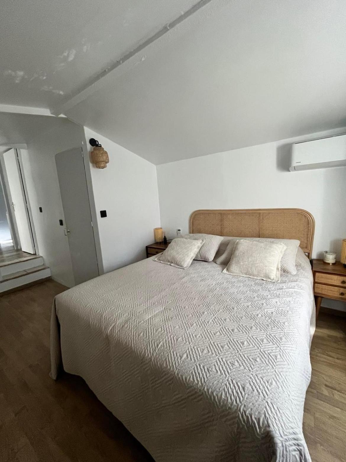 Maison D'Hotes Bastide St Victor A 2,5 Kilometres De Lourmarin Puyvert Bagian luar foto