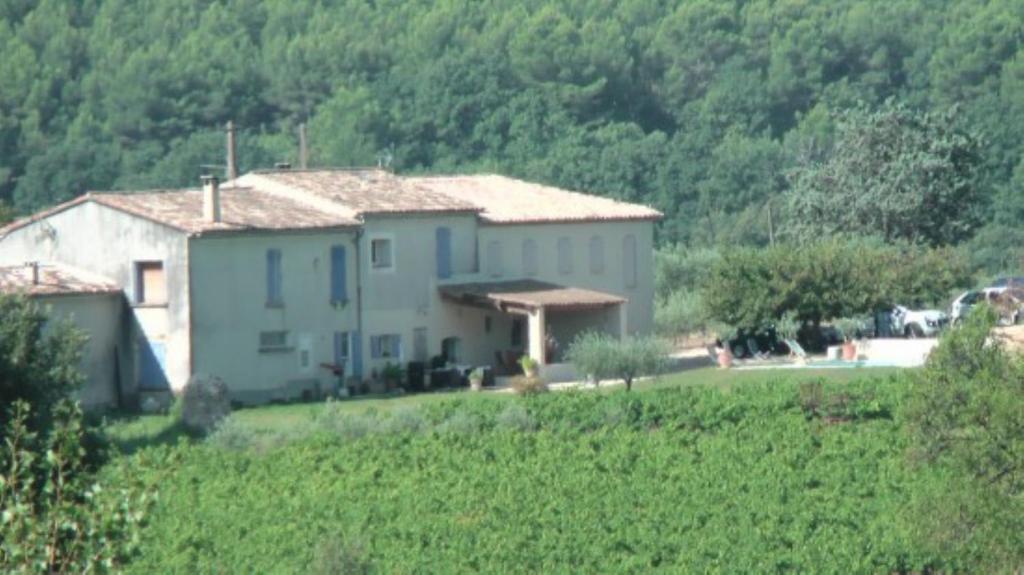 Maison D'Hotes Bastide St Victor A 2,5 Kilometres De Lourmarin Puyvert Ruang foto